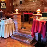 Ludmila Hotel 3*